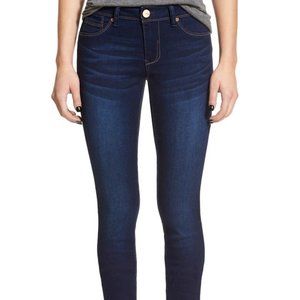 1882 Butter Skinny Jeans